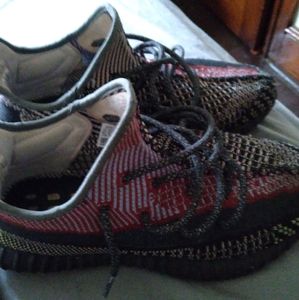Adidas yeezy x Kanye west